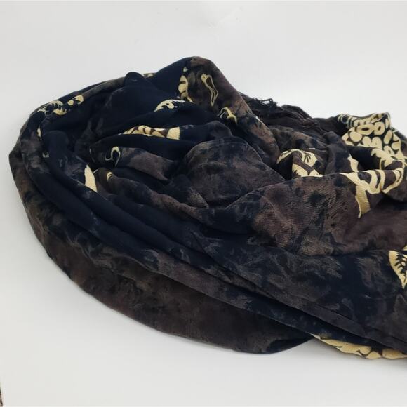 Sarong | Turtle Starfish Hibiscus Print - Picture 2 of 6